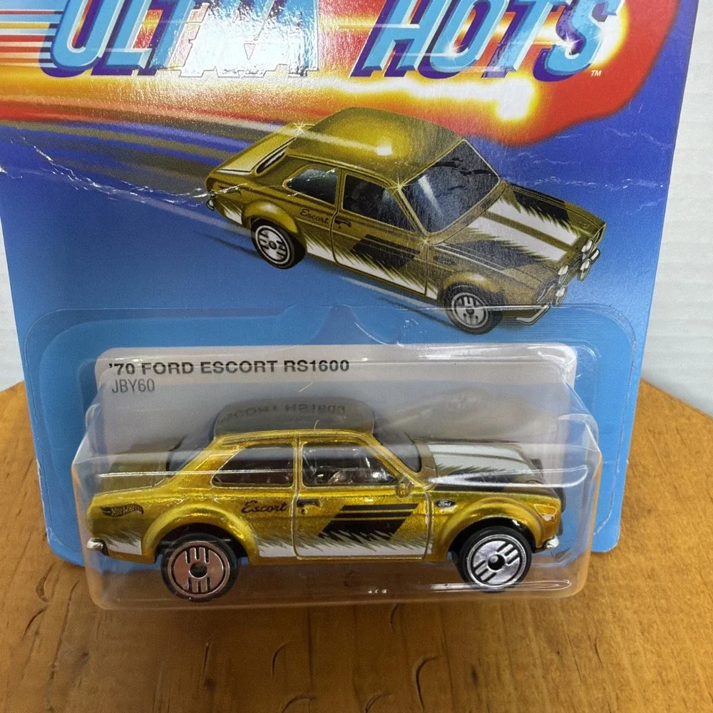 2024 Hot Wheels ULTRA HOTS 1/8 '70 FORD ESCORT RS1600 Gold Target Near‎ Mint